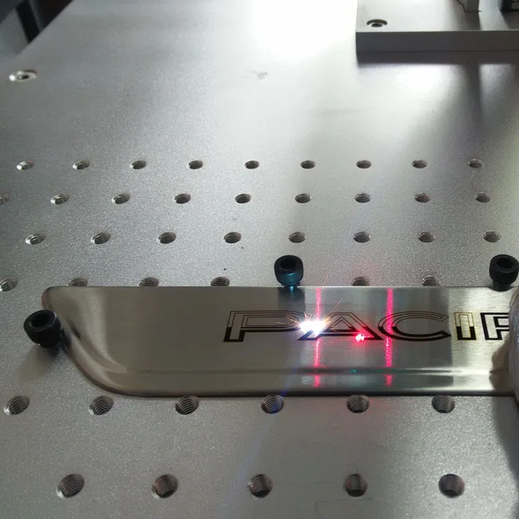 flying laser marking machine