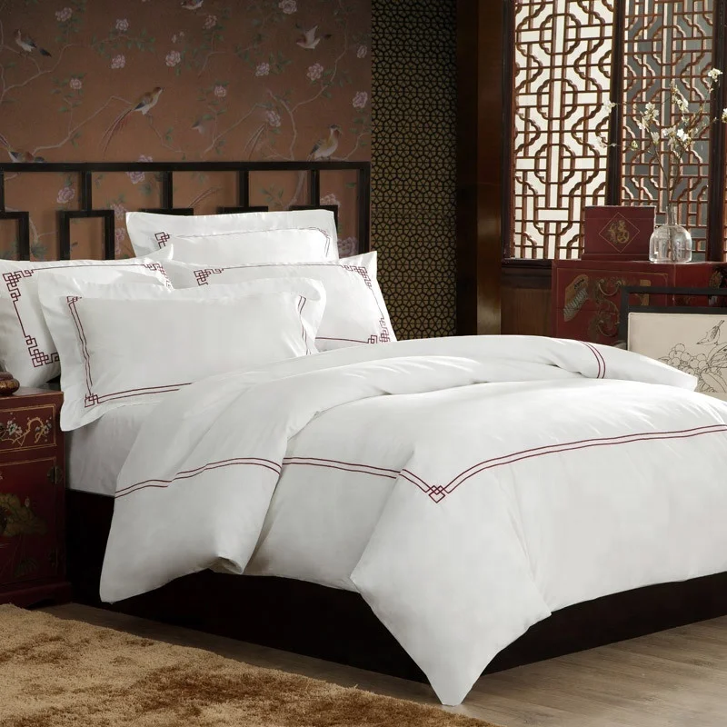 Luxury White Cotton Fabric Hotel Quality Embroidered Designs Bedding
