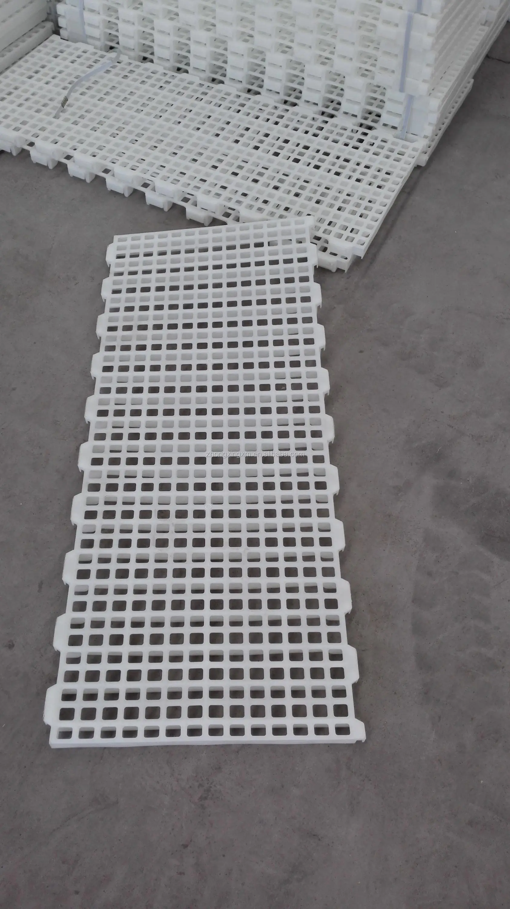 High Quality Cheap Price Poultry Chicken Slat Floor 1200*500*40mm