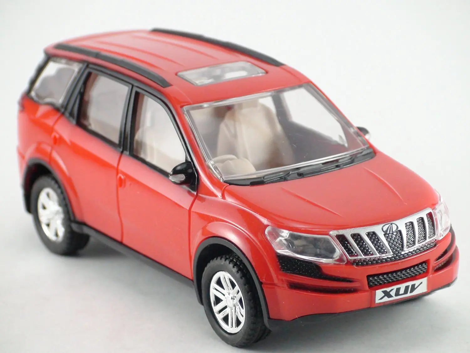 xuv 500 model toy car