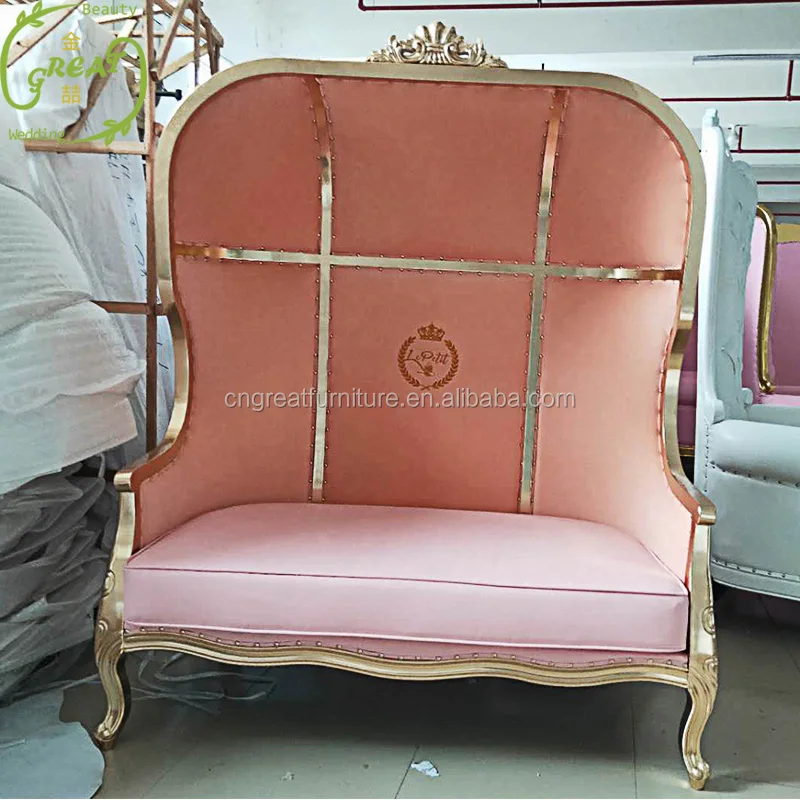 Antique Style Appearance White Color Wedding Event Furniture Loveseat Sofa