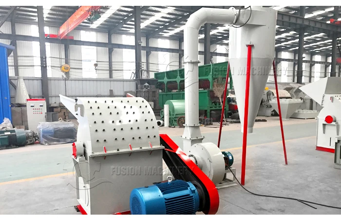 New style wood sawdust machine for sale/machine to make wood chips into sawdust
