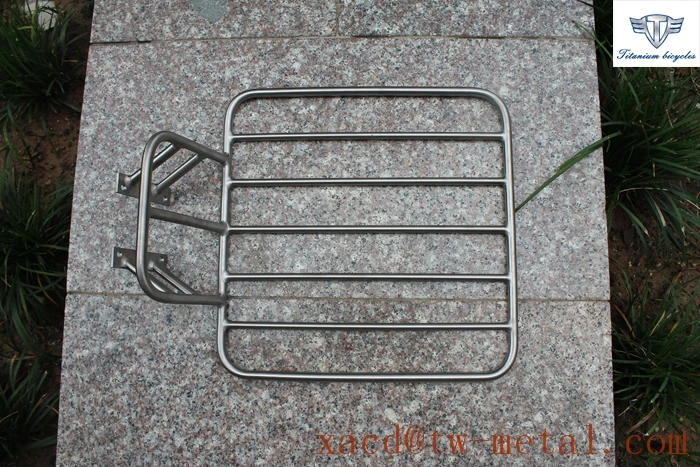 rack03.jpg