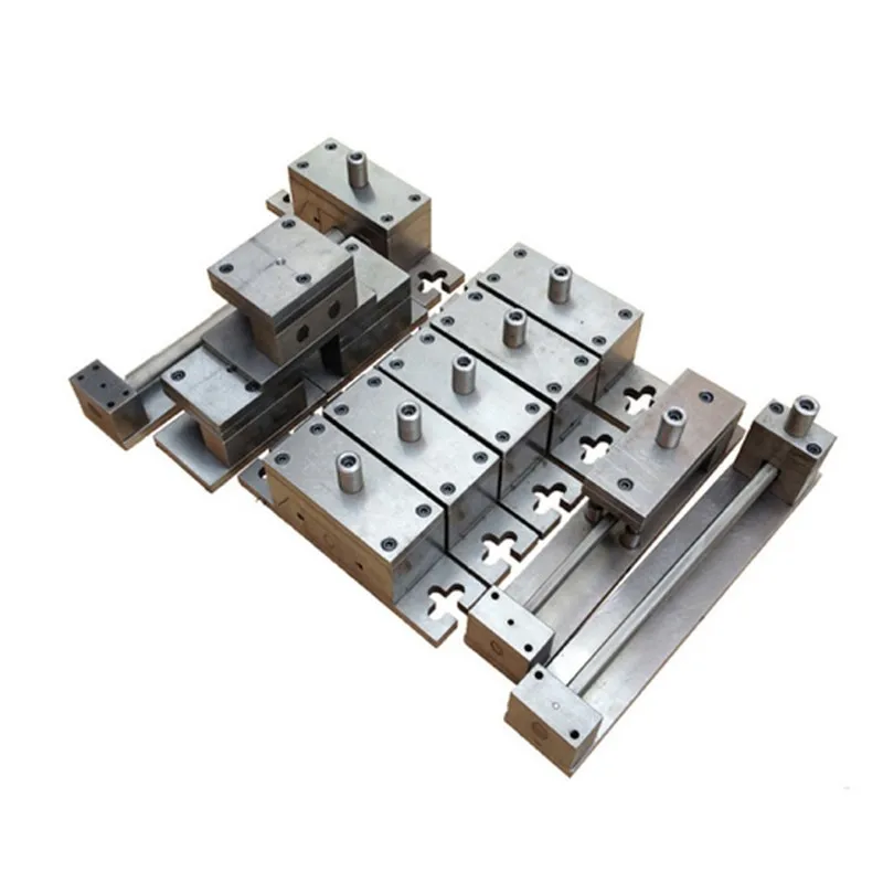 高品质定制级进冲压模钣金冲压模具