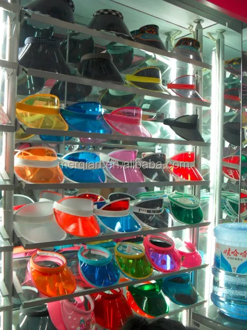 Novelty Las Vegas Dealer Casino Blackjack Green Plastic Sun Visor Cap