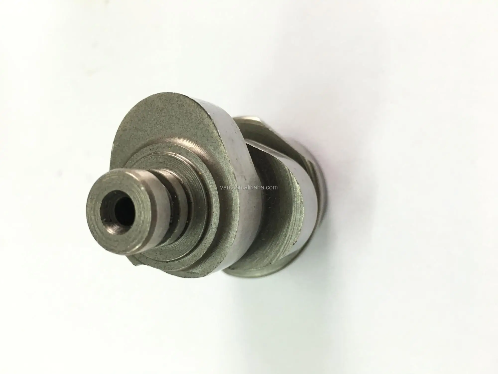 Modified LC135 Racing camshaft for Motorcycle