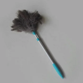 telescopic ostrich feather duster