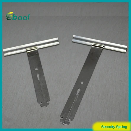 Crank handle for the functioning of the winch winder shutters 