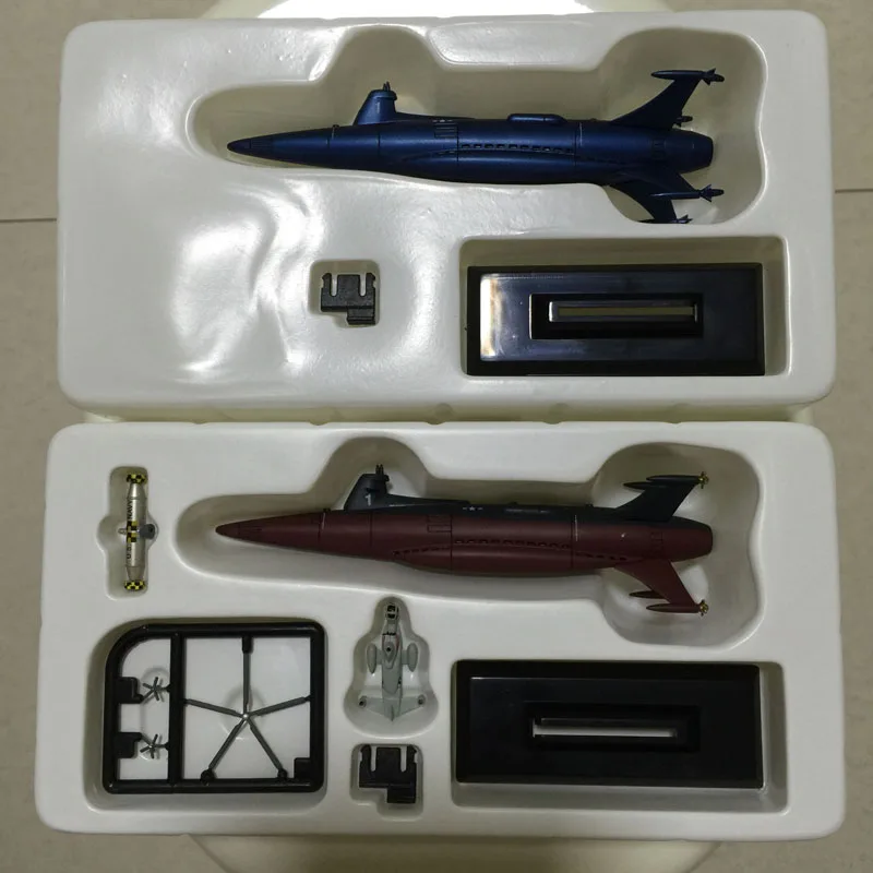 toy submarine model kit