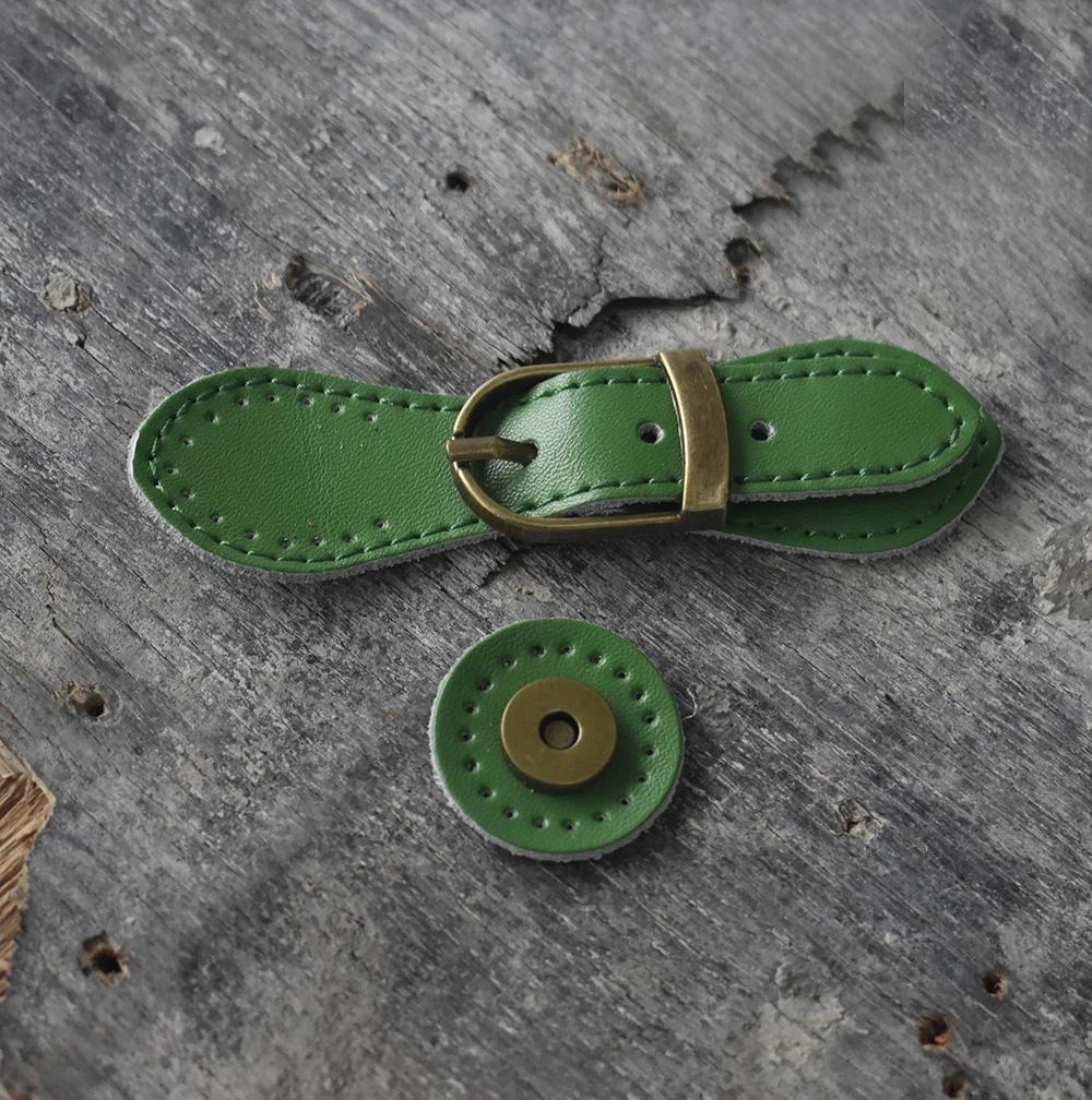 leather bag buckle