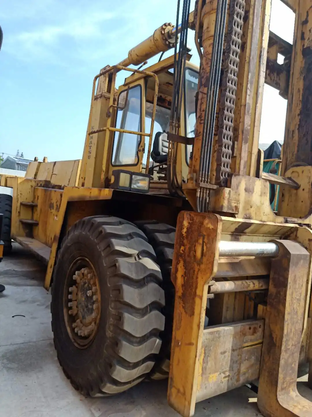 85 New Used Original Komatsu Fd400 40ton Forklift With Wonderful