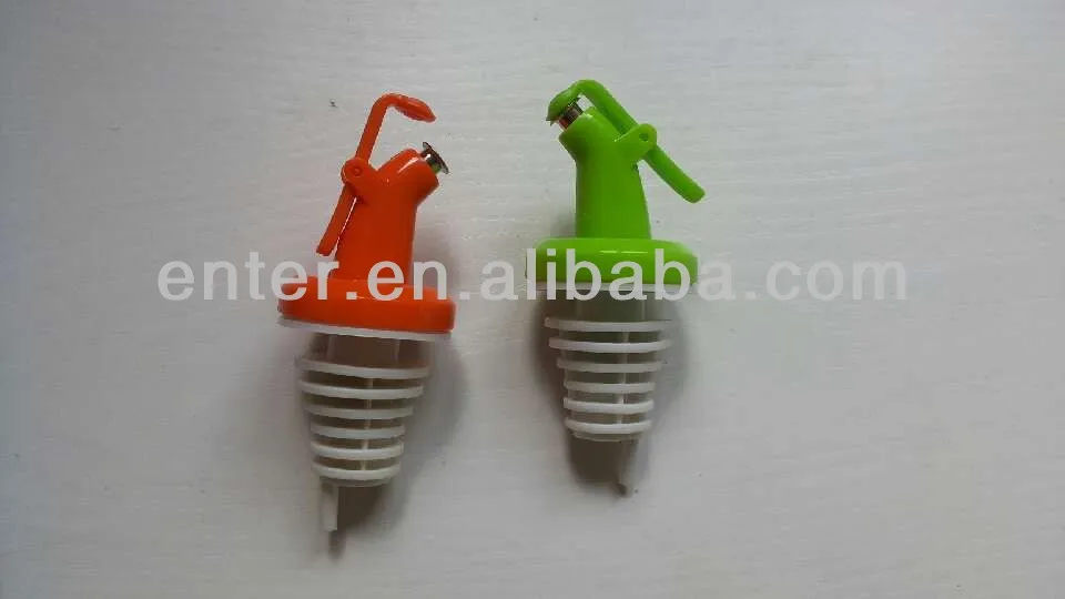 Sell Plastic Oil Bottle Pourer/bottle Pourer /bottle Spout With Dusty