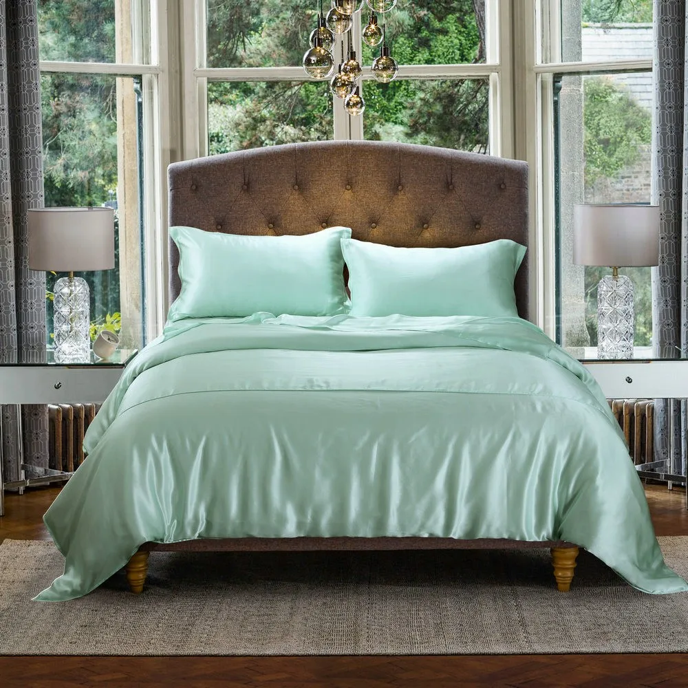 White Silk Bedding Sets 100 Mulberry Silk 19momme Seamless Style Duvet