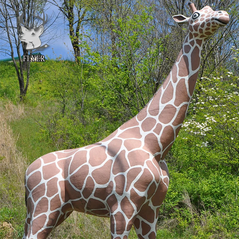 mini giraffe statue