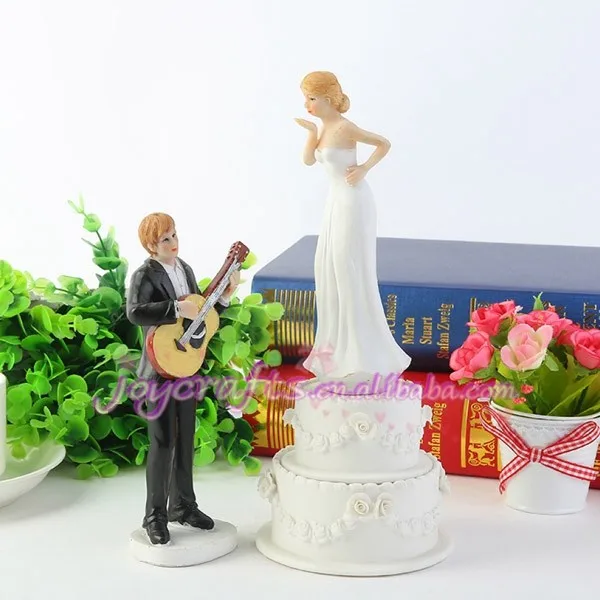 結婚式の好意シンデレラ瞬間カップル置物ケーキトッパー Buy ケーキトッパー 結婚式の好意 結婚式の装飾 Product On Alibaba Com