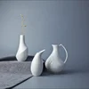 /product-detail/special-durable-white-crockery-tableware-vase-restaurant-hotel-supplies-ceramic-porcelain-vases--60674126169.html