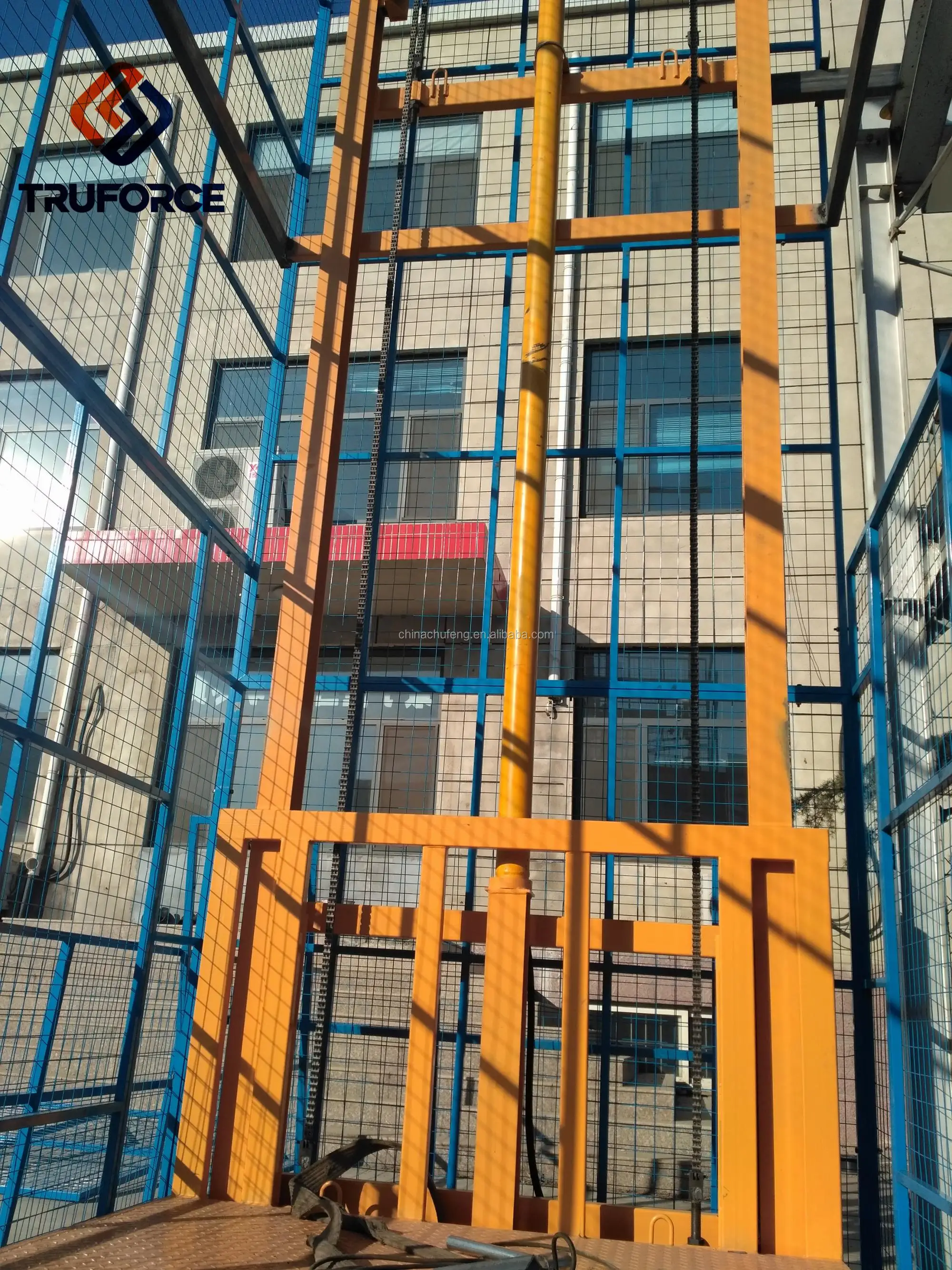 Economic And Efficient Construction Warehouse Portable Lift Elevator