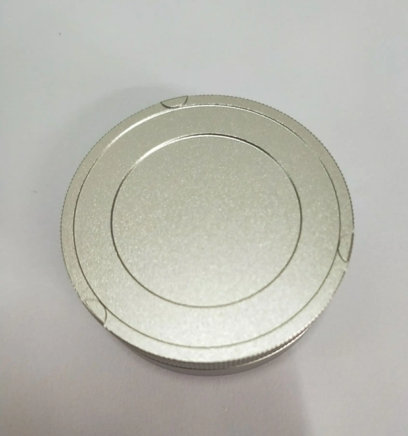 NP3331_ZD1905b.jpg