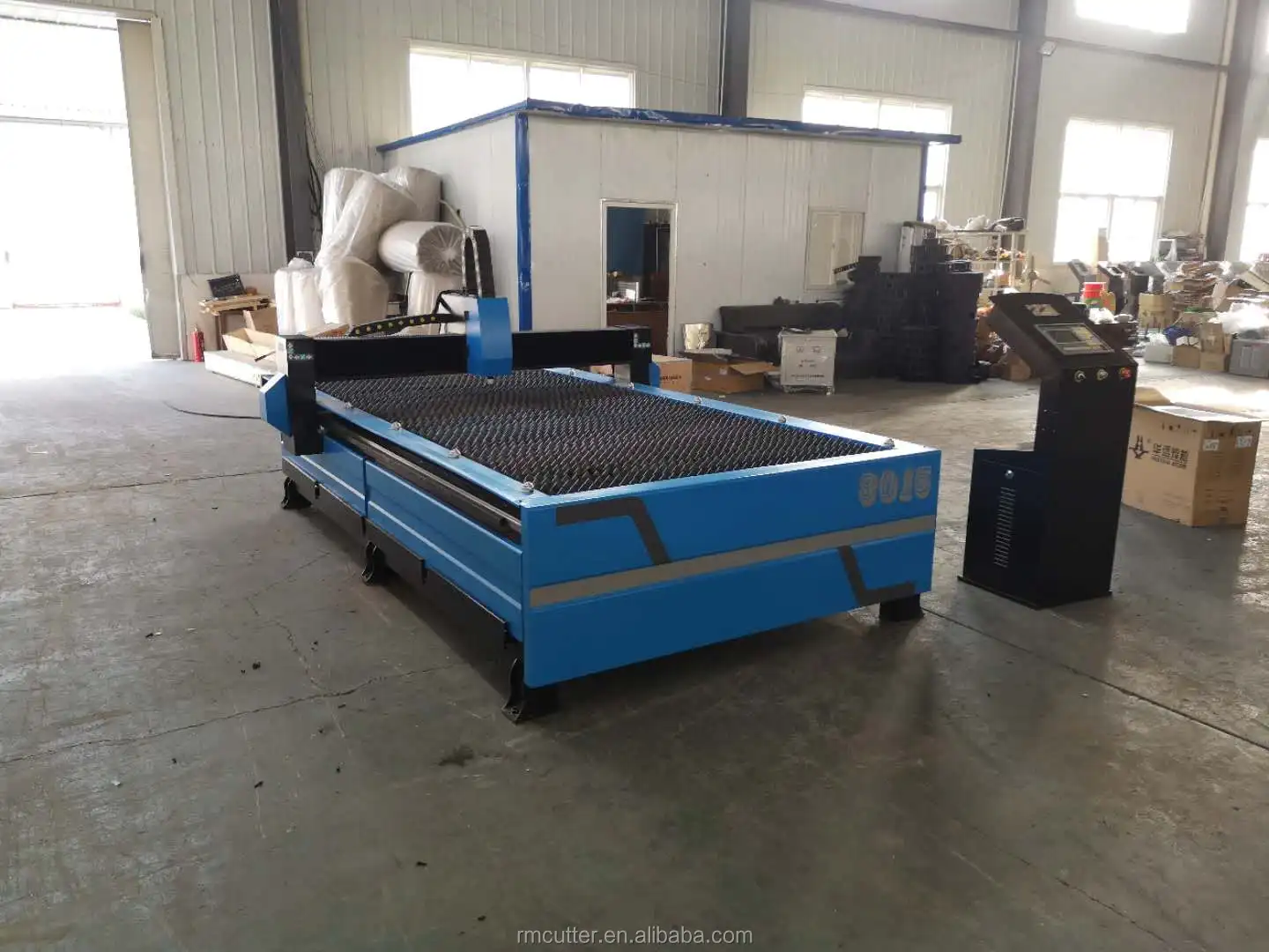 industrial CNC plasma cutter 1530 table type cutting machine