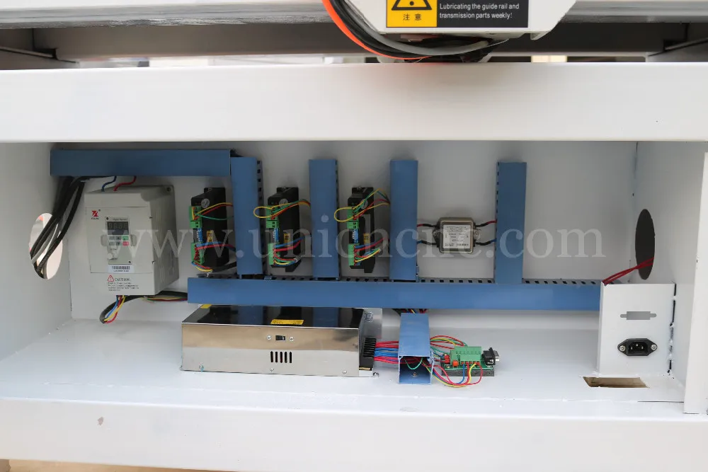 made in china mini desktop 3d cnc router 6090/woodworking cnc router