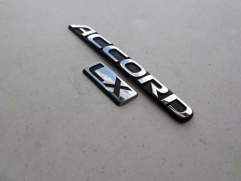 94 95 96 97 Honda Accord—Trunk Badge Nameplate Emblem
