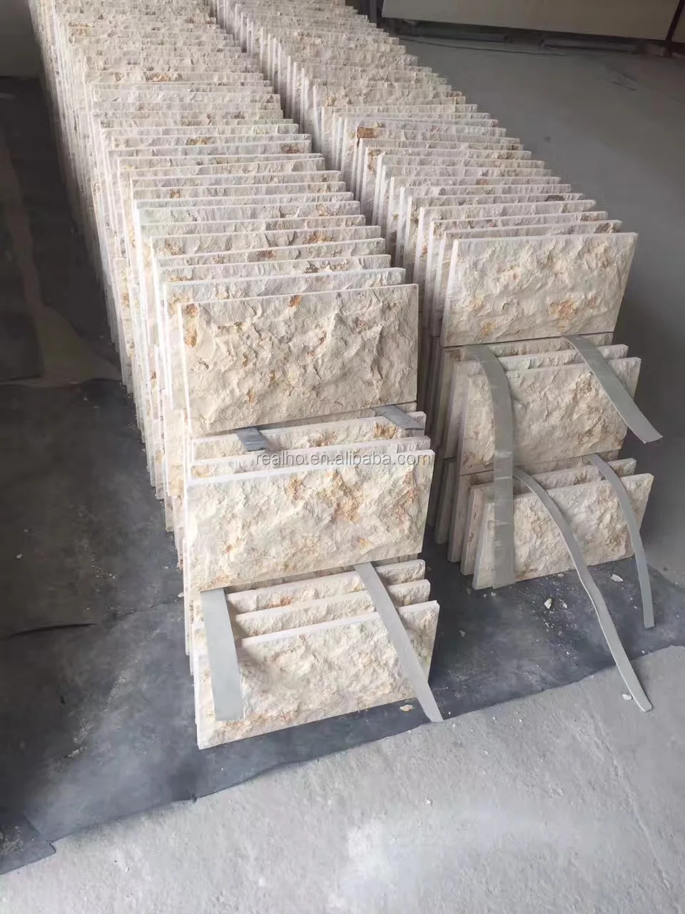 Sunny beige marble03.jpg