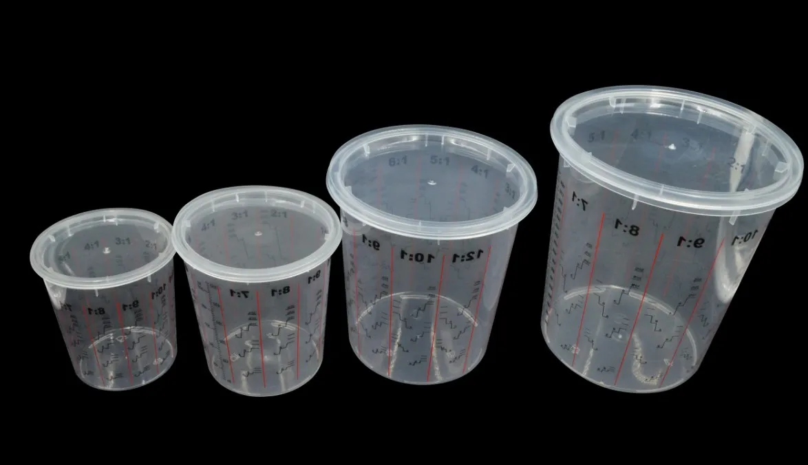 mixing cup with scale1