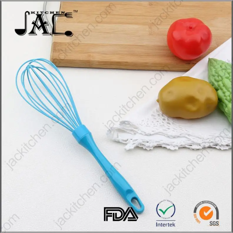 Hot Selling 2017 Amazon Automatic Rotation Egg Beater Whisk