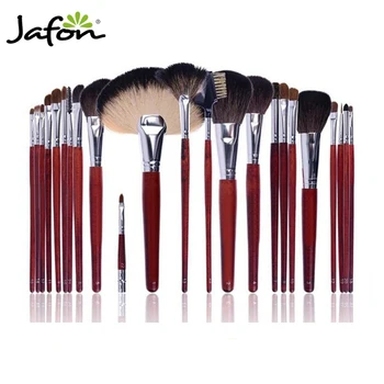 Favourite Short Handle Buffer Makeup Brush Natural Bristle Makeup