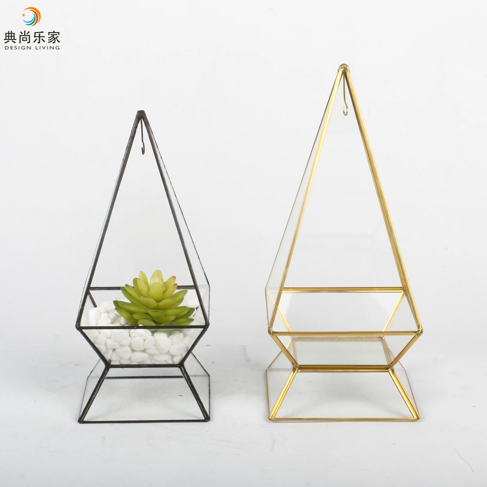 スタンド付きガラス クリスタル花瓶のガラスディスプレイボックスゴールドピラミッドテラリウム Buy テラリウムでガラス クリスタル花瓶 ガラスディスプレイボックス テラリウム砂 Product On Alibaba Com