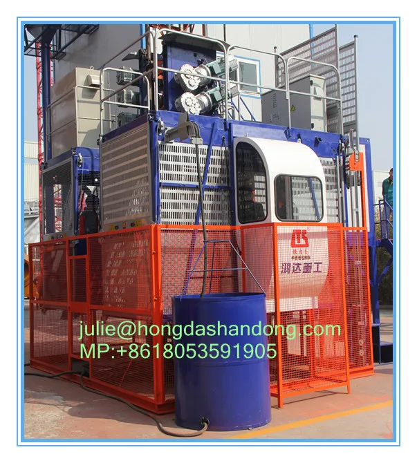 SHANDONG HONGDA Double Cage Construction Elevator SC200 / 200 Loading Capacity 2t