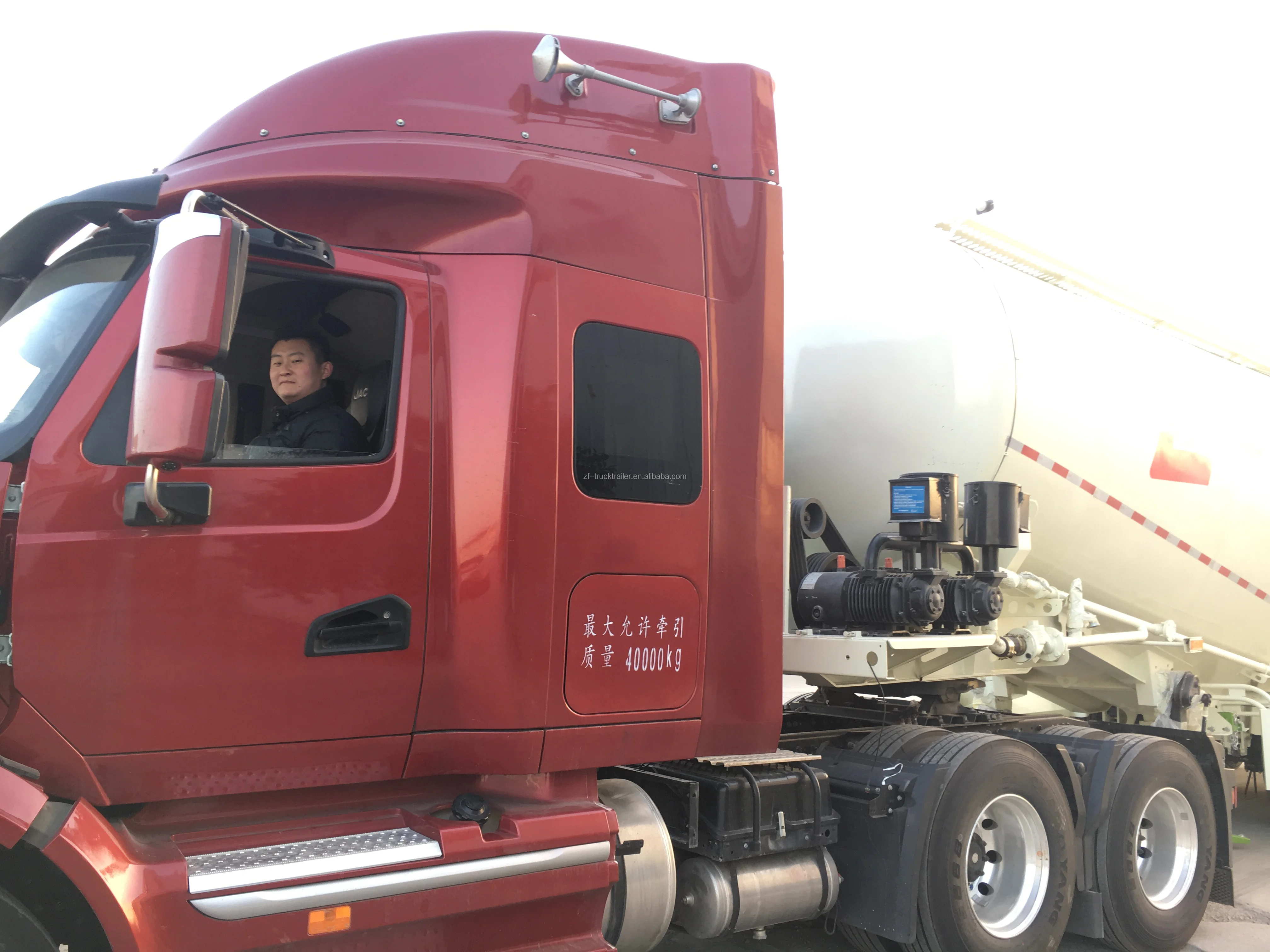 China Good Quality  U-shaped End Rear Tipper Dumper Semi Truck Trailer Manufacturers