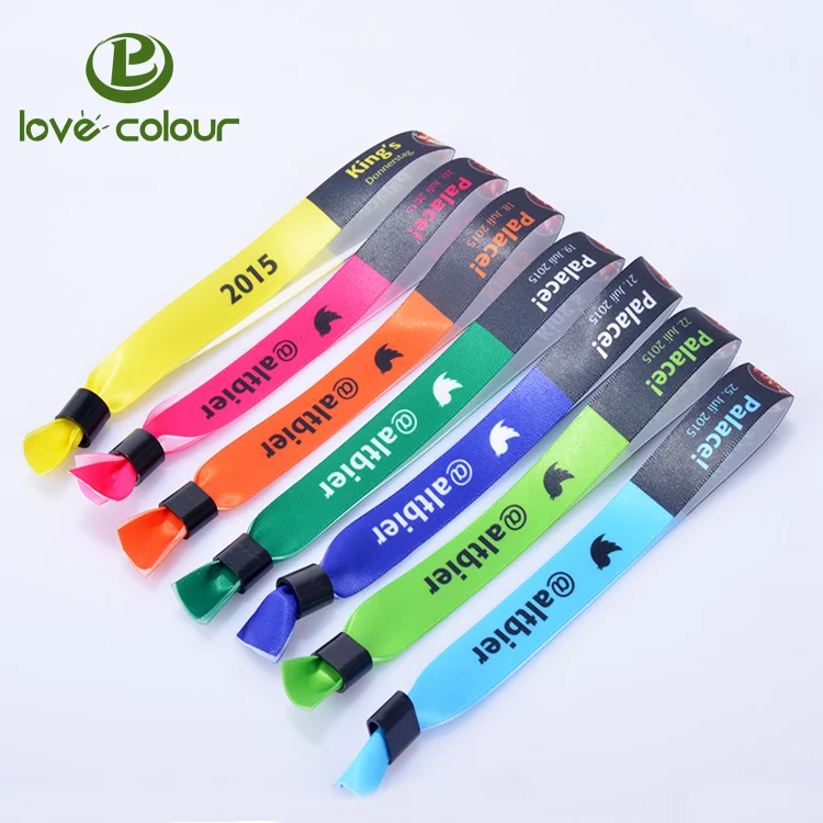 0105wristband12