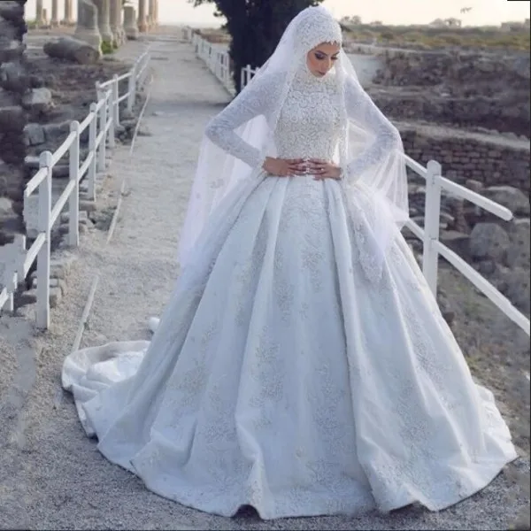 muslim dress.jpg