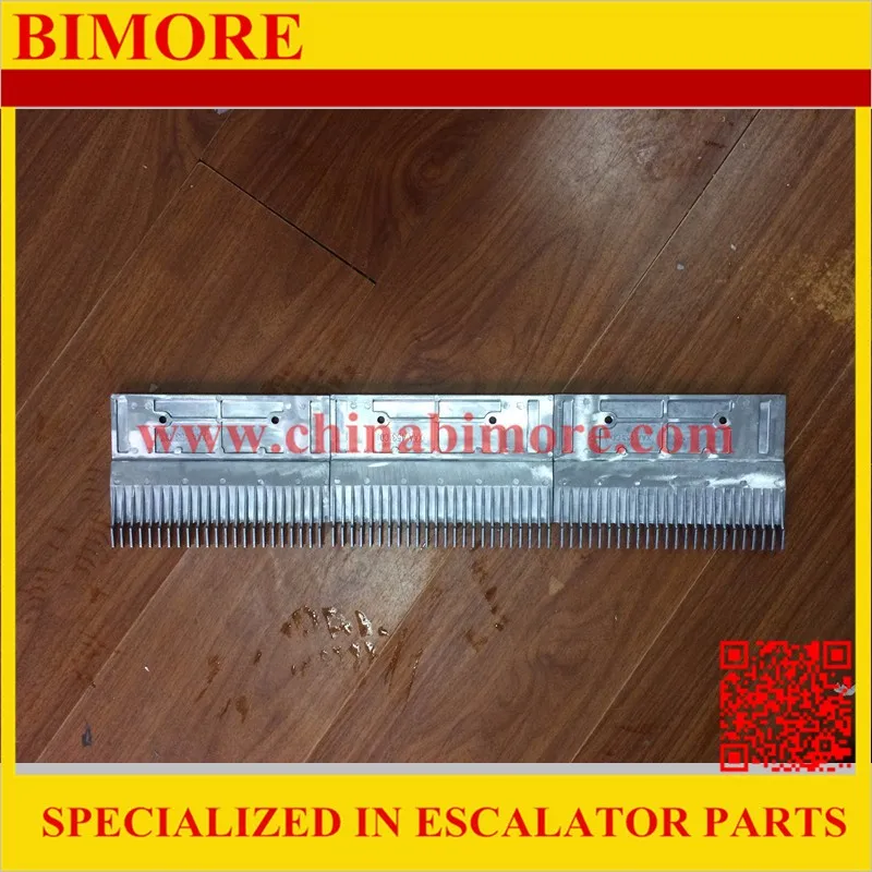 Escalator comb XAA453CD (2).JPG