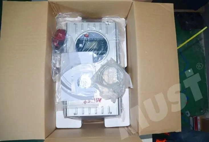 1.5KW hybrid solar inverter with built-in solar inverter mppt controller