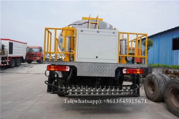 14Cbm Bitumen Distributor Truck Bitumen Spraying Truck Bitumen Truck
