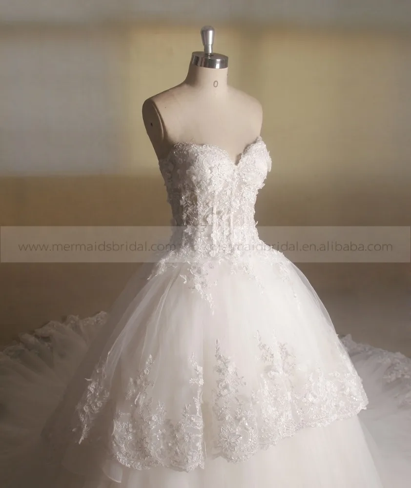 Princess Beautiful Sequin Flowers Tiered Long Train Wedding Dress