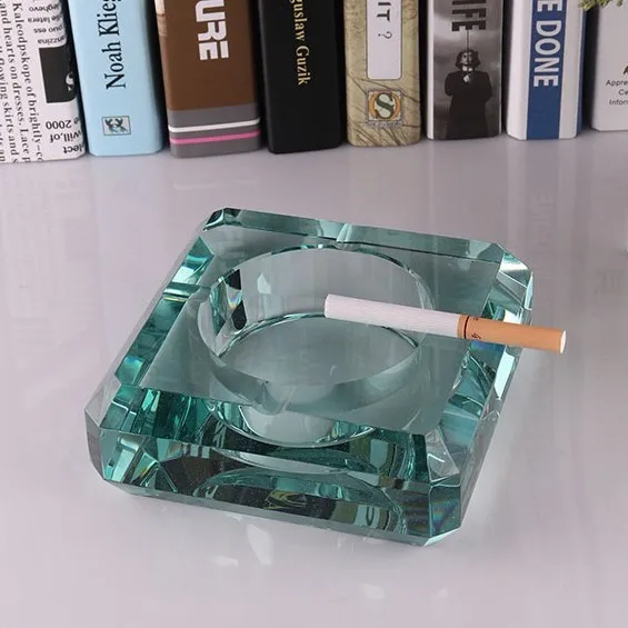 Wholesale Different Kinds Custom Square Printed Glass Ashtray Crystal