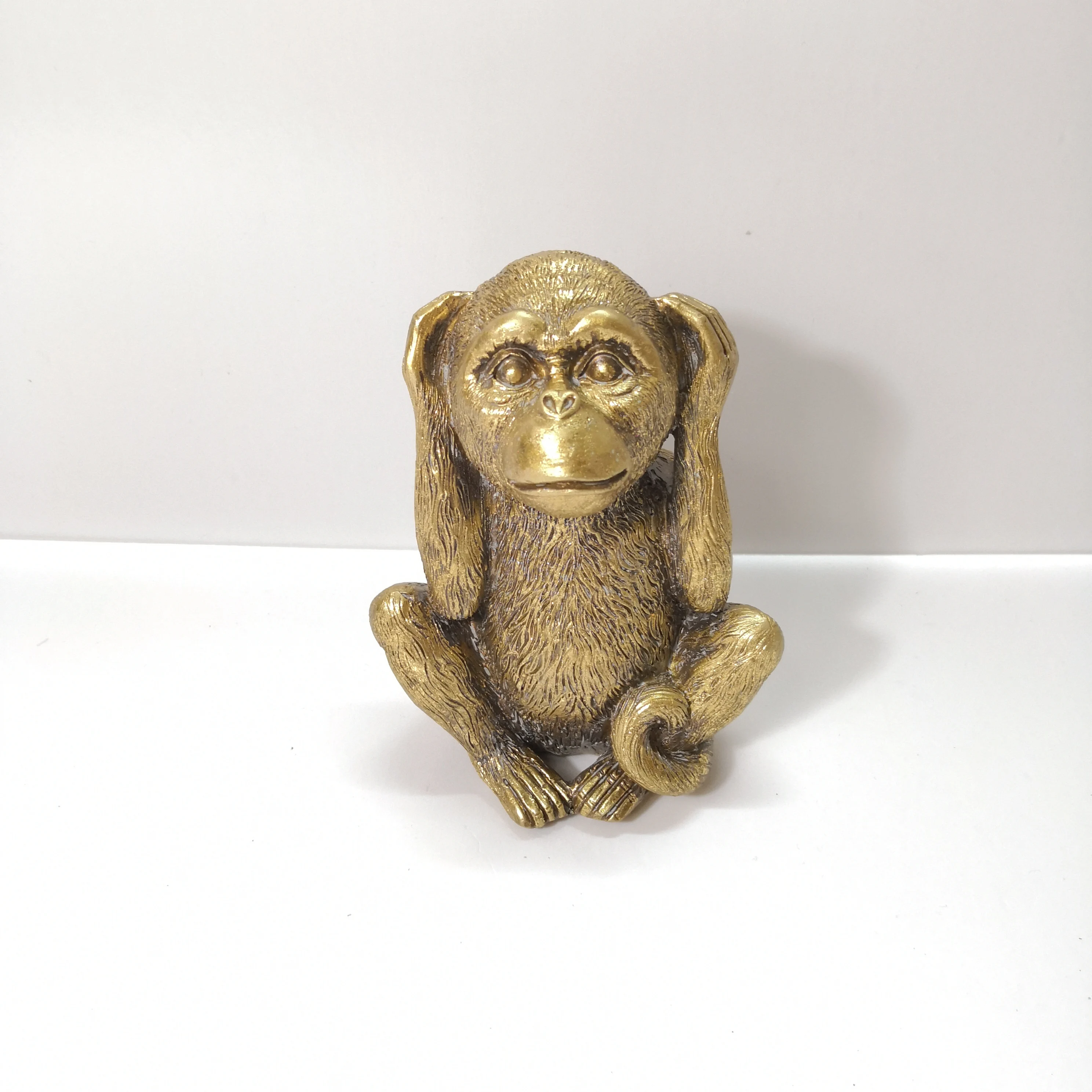 resin monkey statues