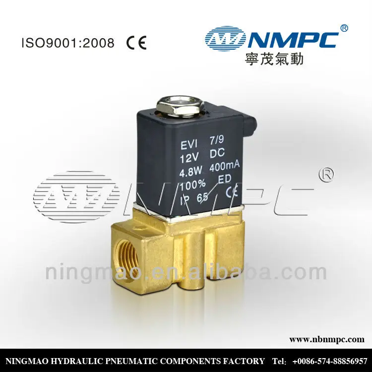 2P025-08.jpg