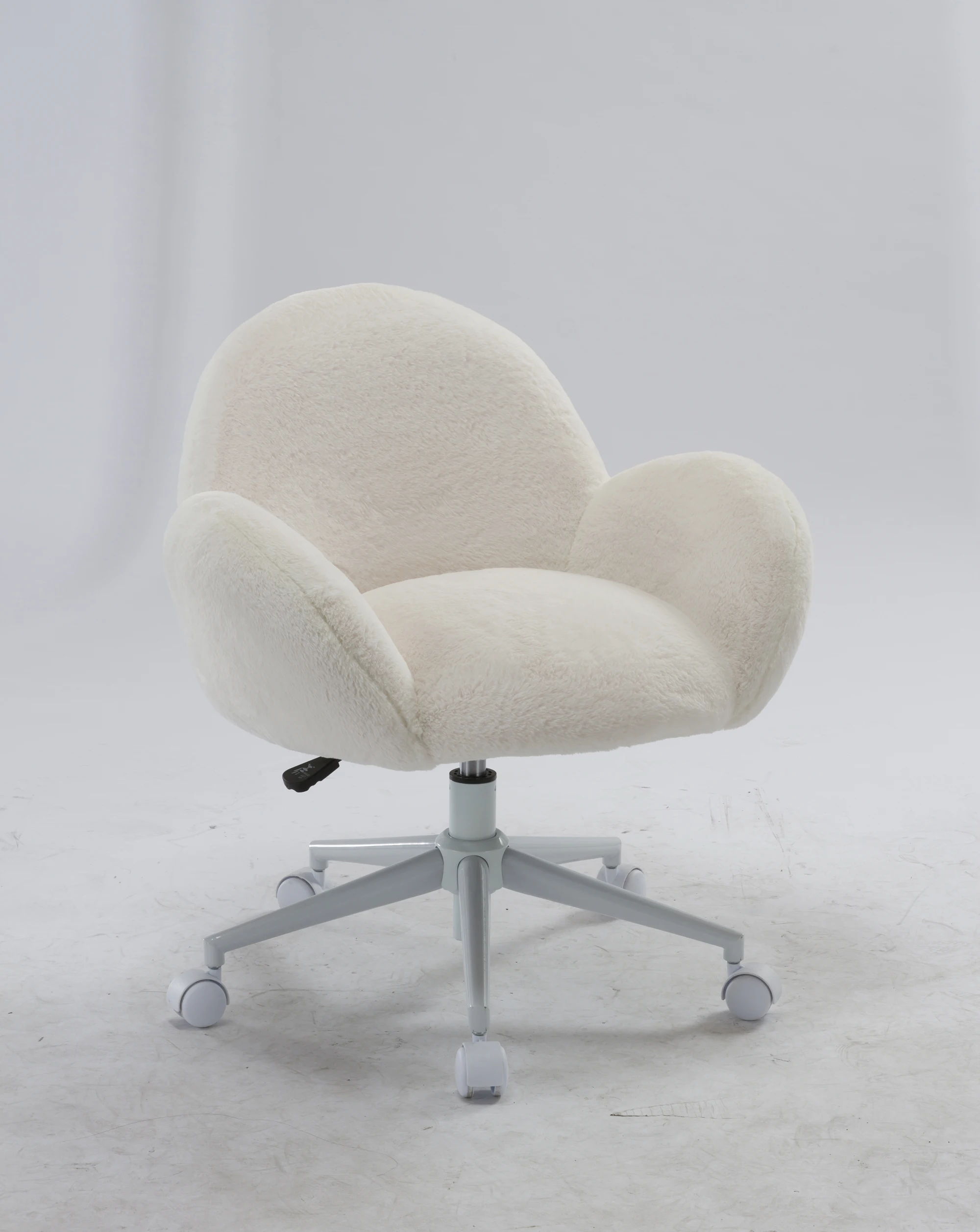 chaise accent chair on Plush Chair Faux Fur Armchair Cute White Leisure Chair Faux Fur Accent Chair Living Room Chair Wholesale Chaise Buy Bedroom Leisure Chair Metal Plush Bedroom Chair Club Chair Product On Alibaba Com