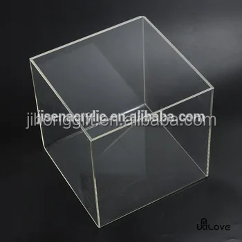 transparent box with lid