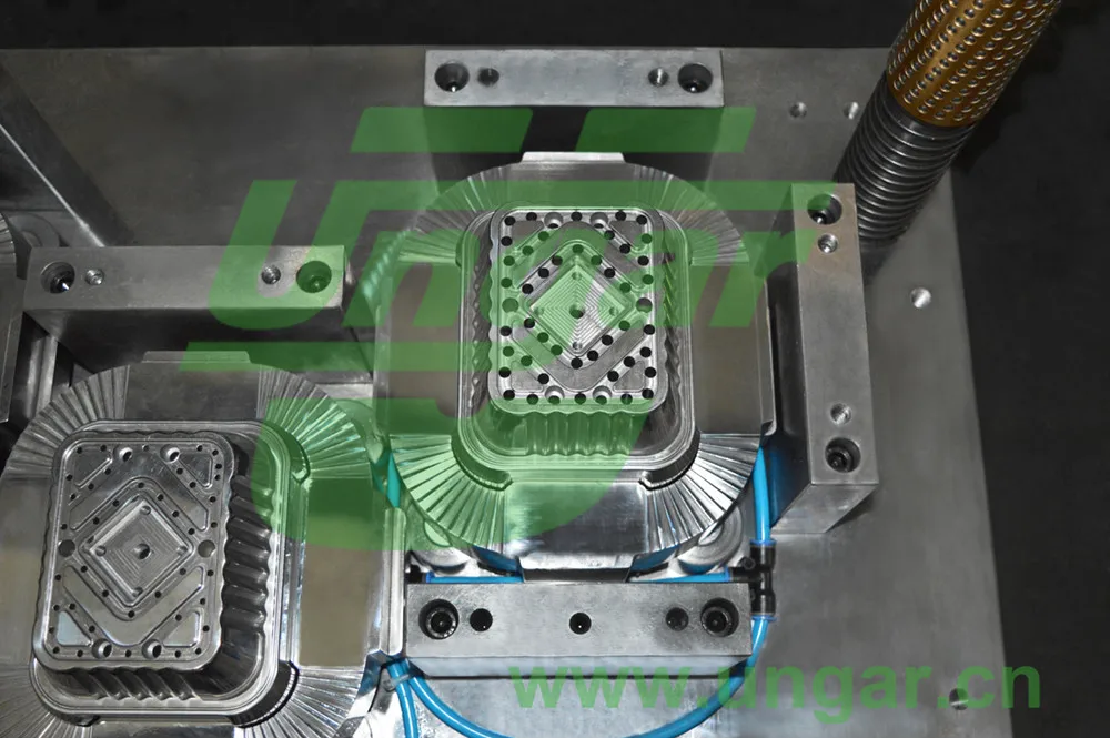 Ungar Aluninium Container Mould  4.jpg