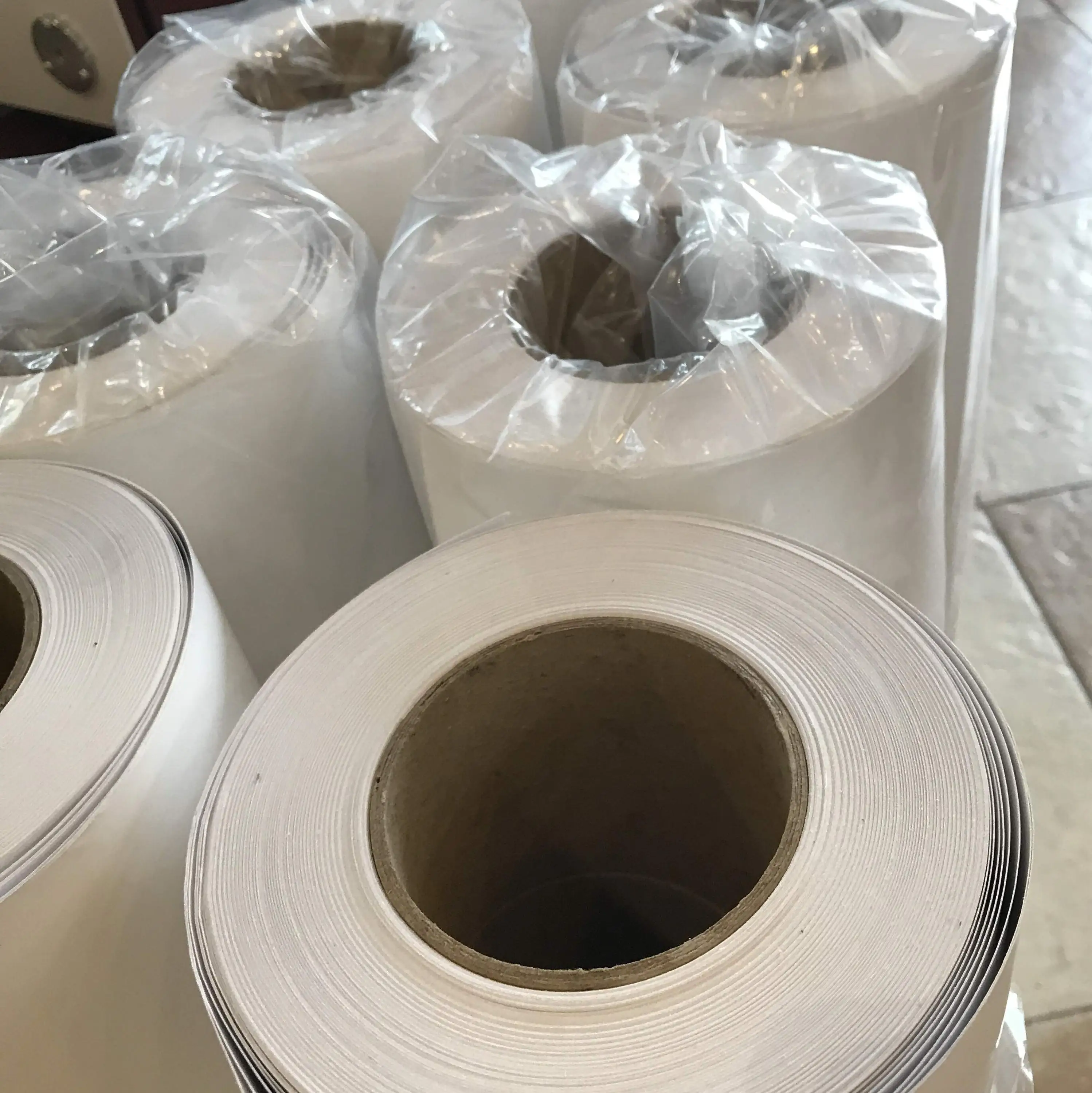 柔软弹力感觉高压可打印热转印乙烯轻质生态溶剂转印纸用于棉质服装