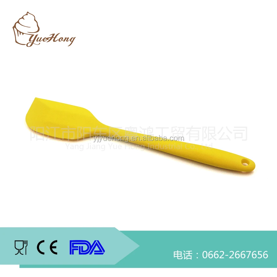 Plastic Angled Icing Spatula For Cake Decorating Supplier Buy Icing