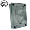 Injection interlocking plastic molding type mold for concrete