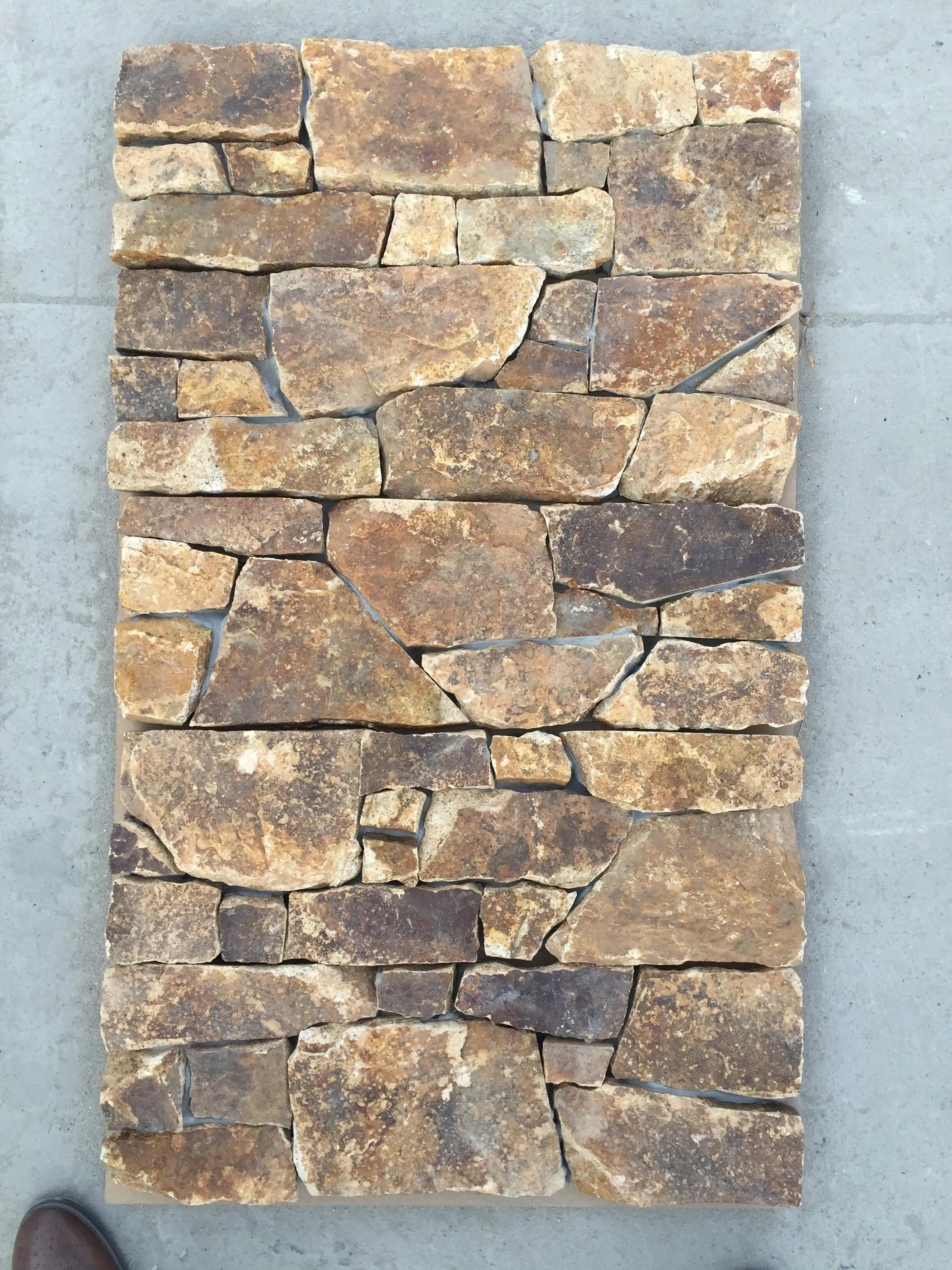 Cheap Natural Rusty Granite Exterior And Interior Cultured