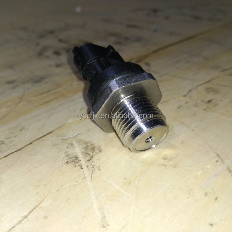 BOSCH FUEL RAIL RELIEF LIMITER VALVE COMMON RAIL SENSOR 1110010015