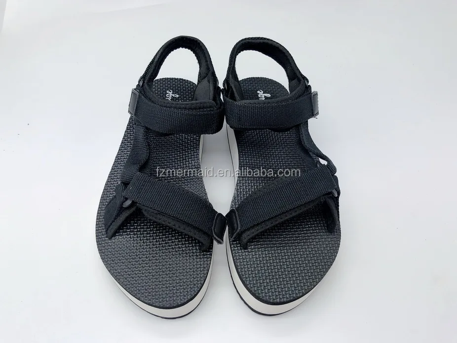 New Product 2024 Japanese Version of the Thick- Bottomed Platform Sandals Open Toe Design Beach Sports Shoes